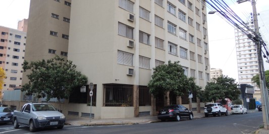 Apartamento 3 dormitórios à Venda - Centro