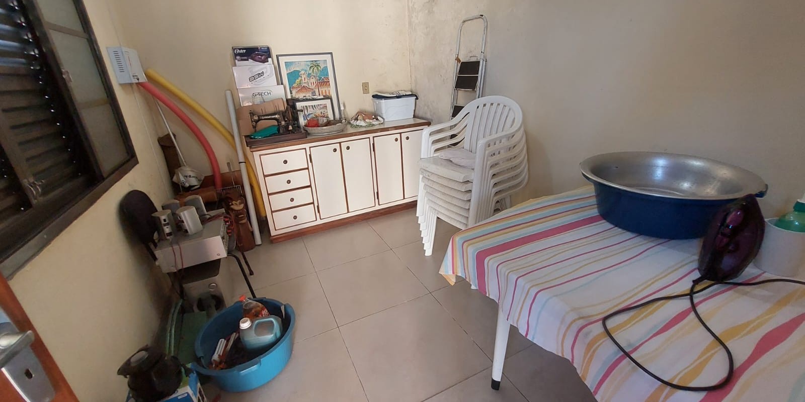 Casa a venda no bairro Santa Cecília