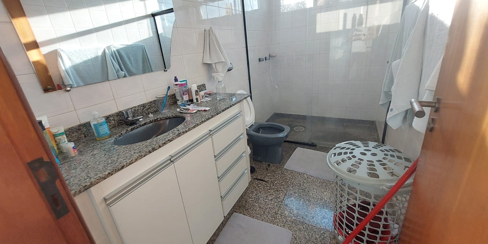Casa a venda no bairro Santa Cecília