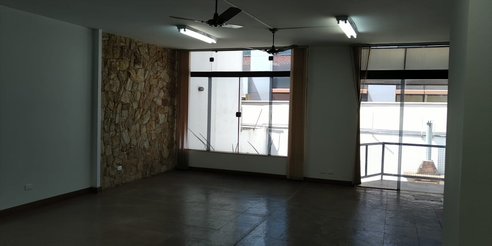 Casa no centro 3 dormitórios