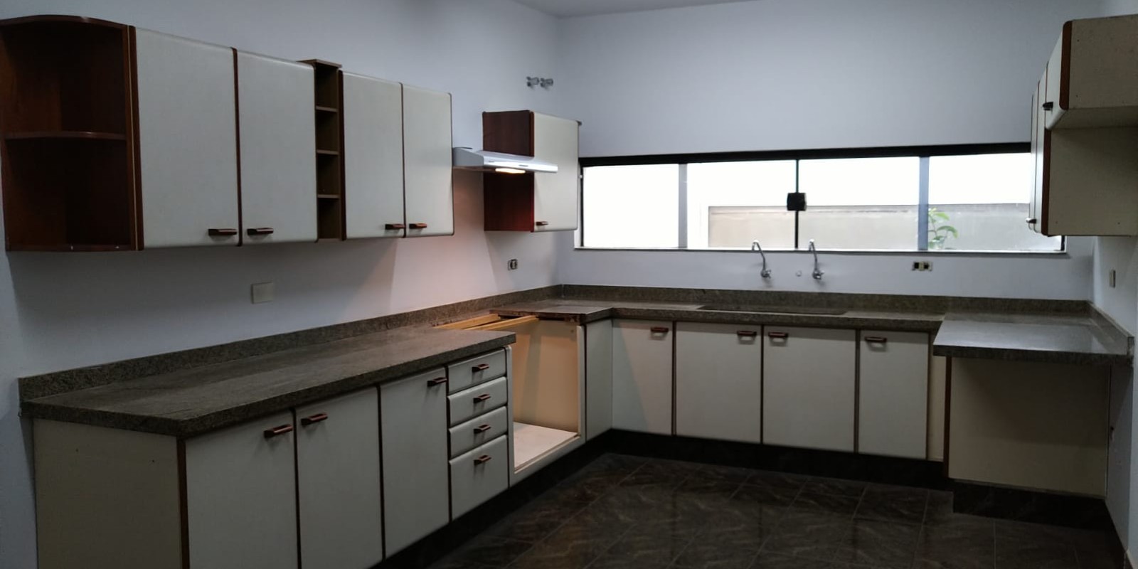 Casa no centro 3 dormitórios