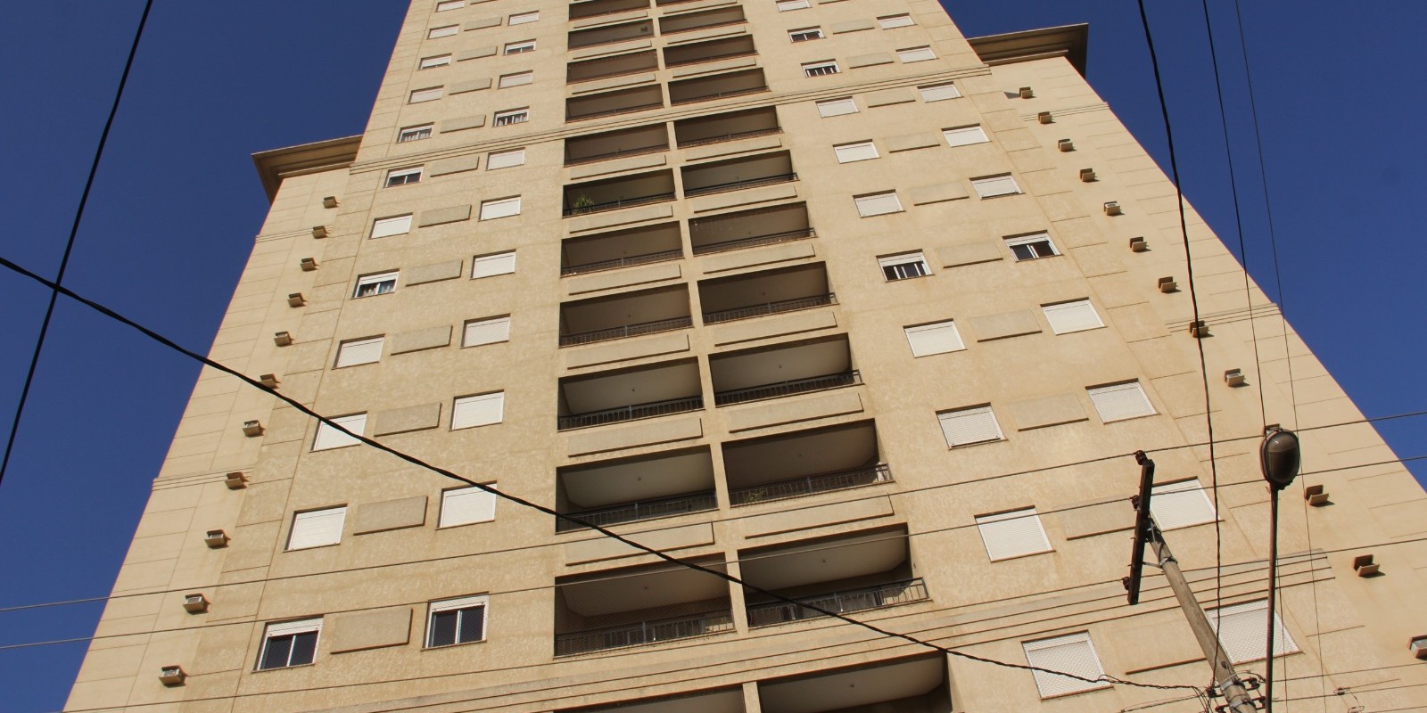 Cobertura com 3 suítes à Venda - Centro