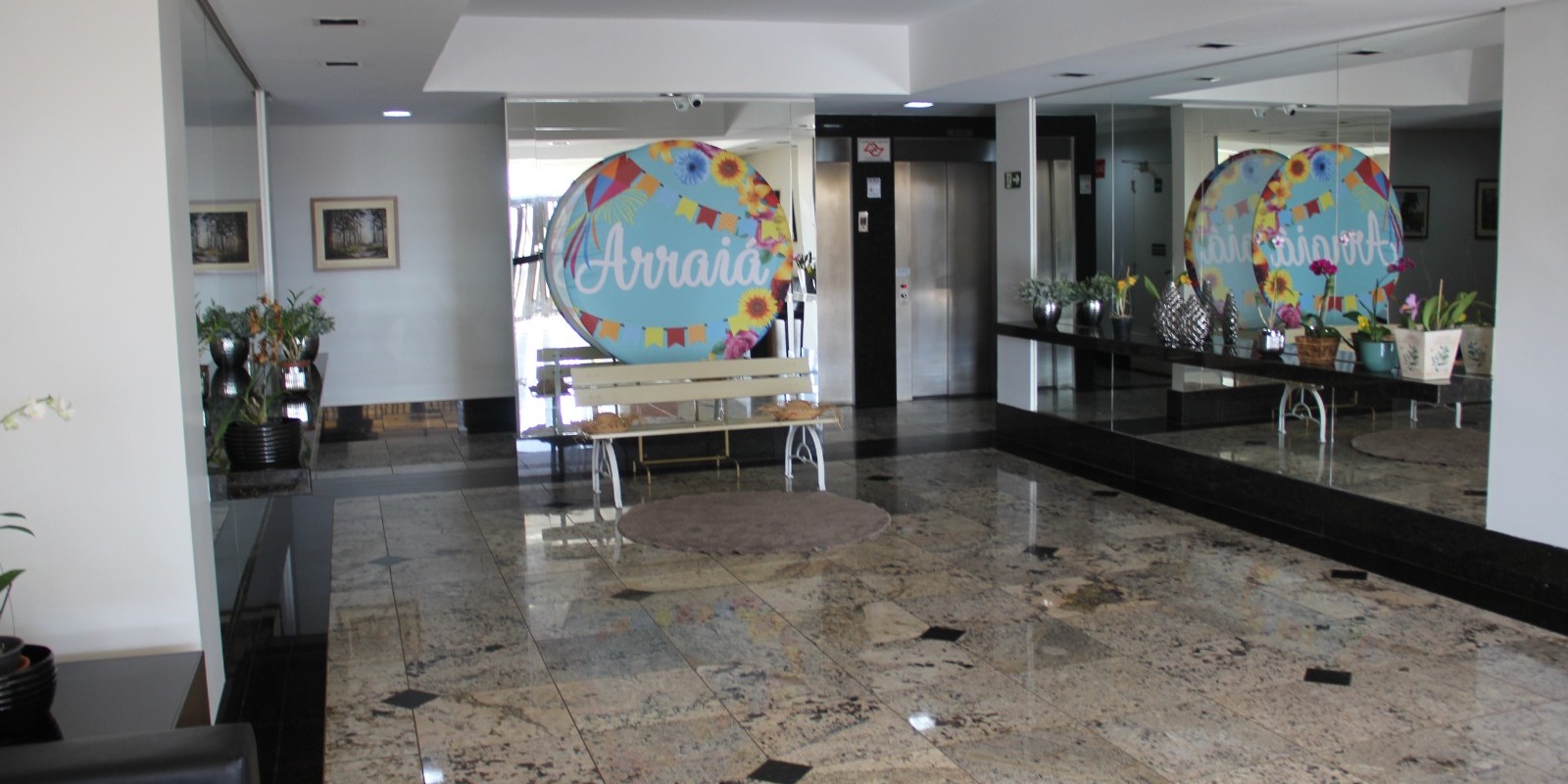 Cobertura com 3 suítes à Venda - Centro