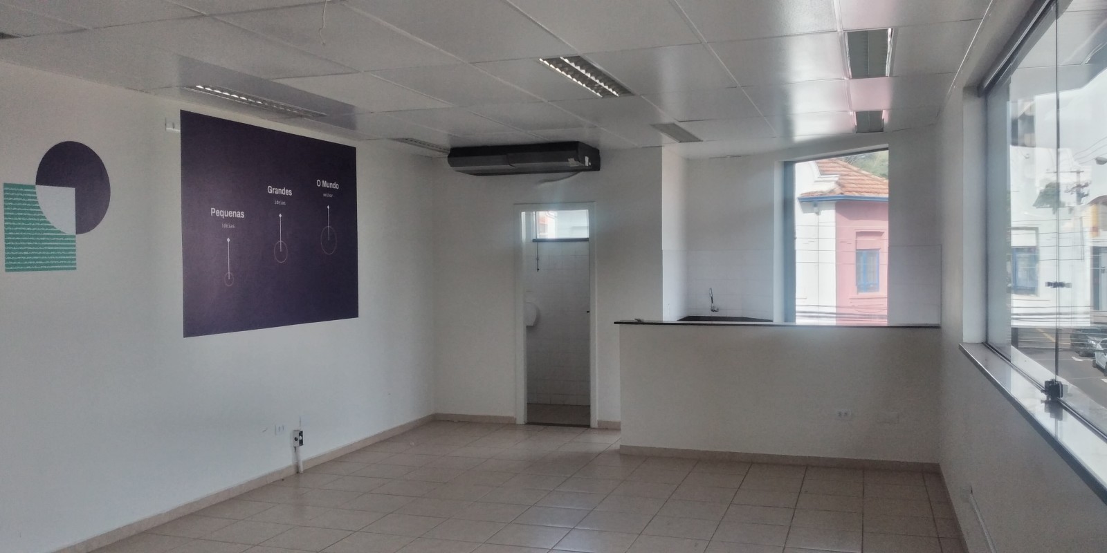 Conjunto comercial Vende ou Aluga no Centro