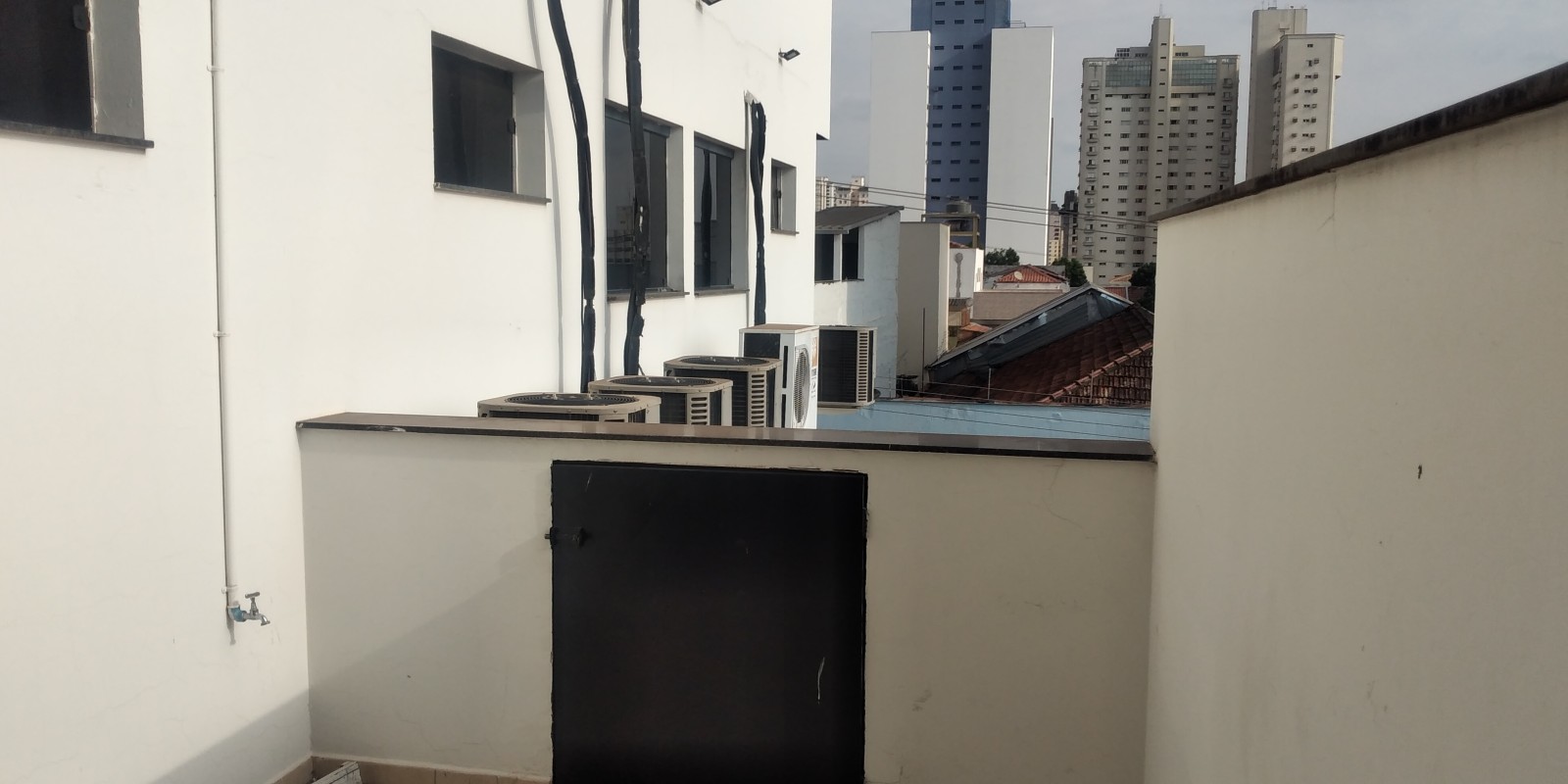 Conjunto comercial Vende ou Aluga no Centro