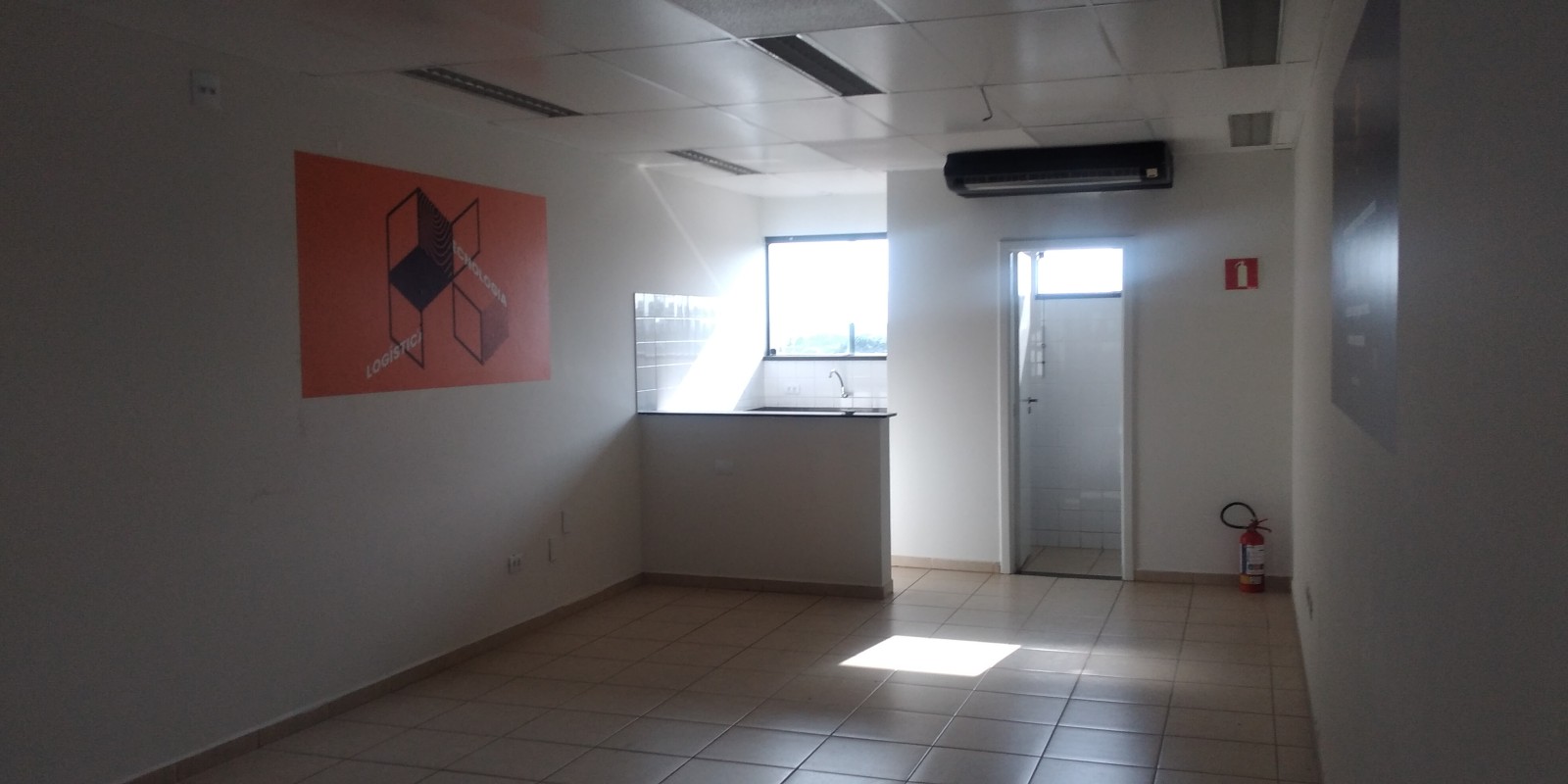 Conjunto comercial Vende ou Aluga no Centro
