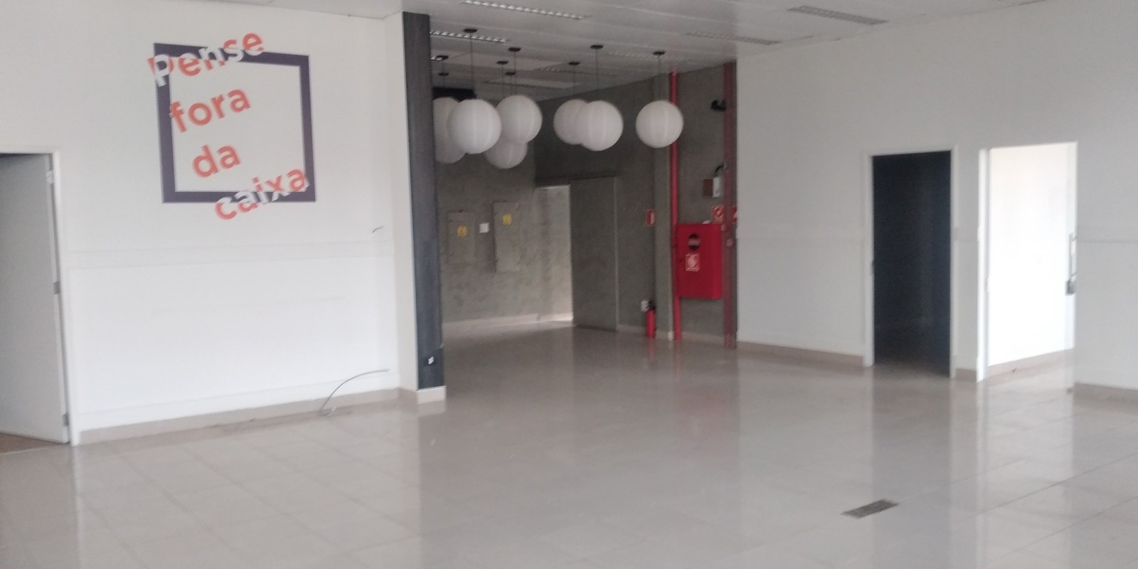 Conjunto comercial Vende ou Aluga no Centro