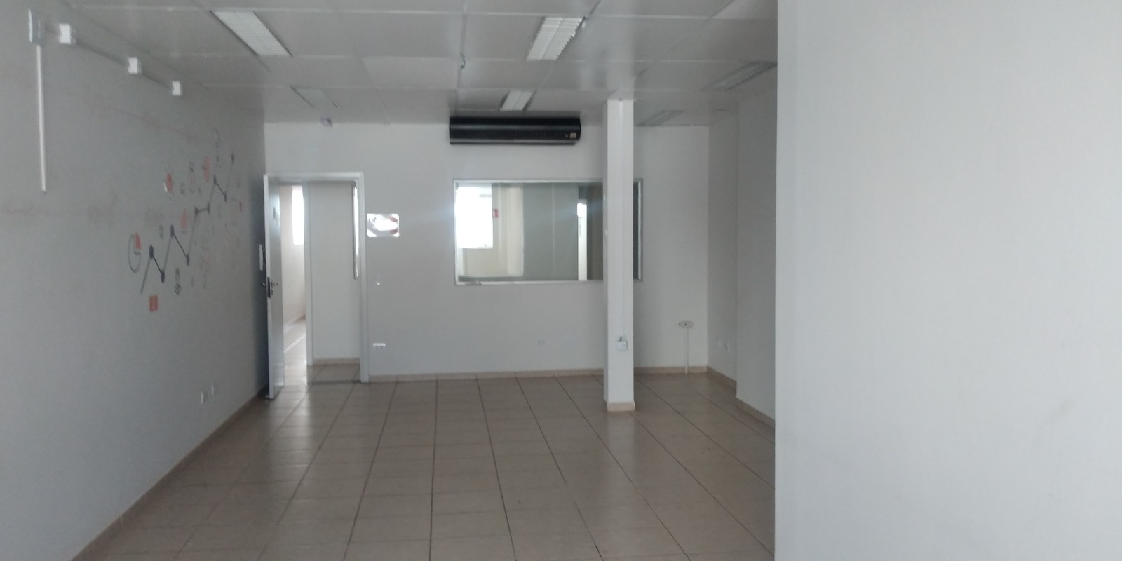 Conjunto comercial Vende ou Aluga no Centro