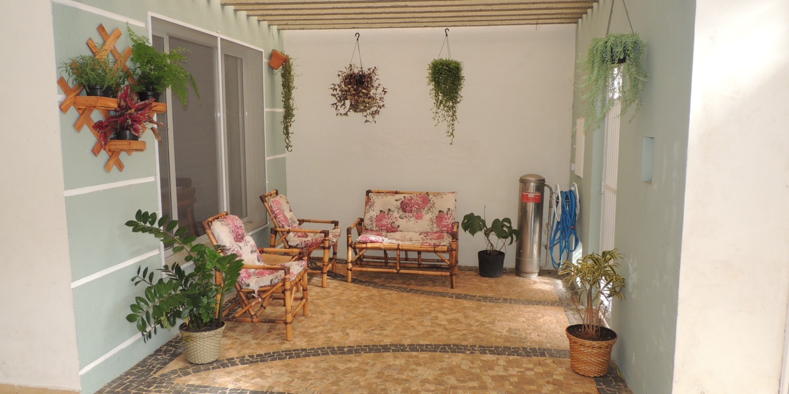 Casa à Venda 3 dormitórios - Jardim  Monumento