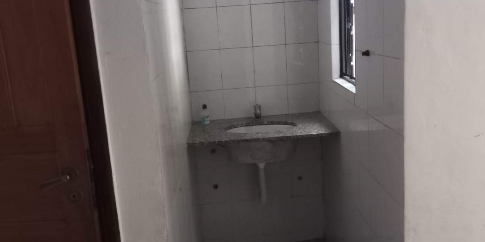 Excelente Casa comercial