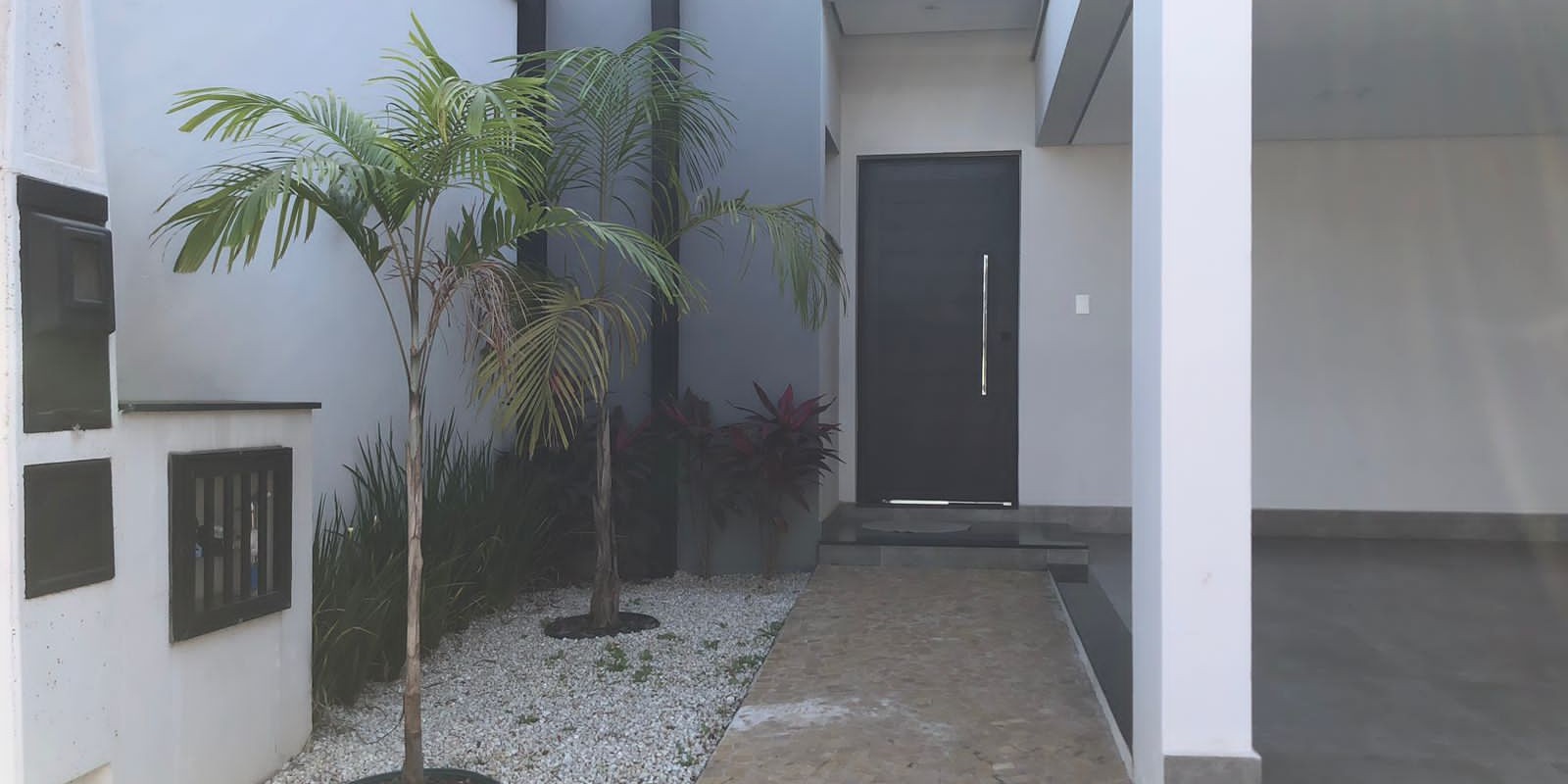 Casa nova a venda no Condomínio Lazuli