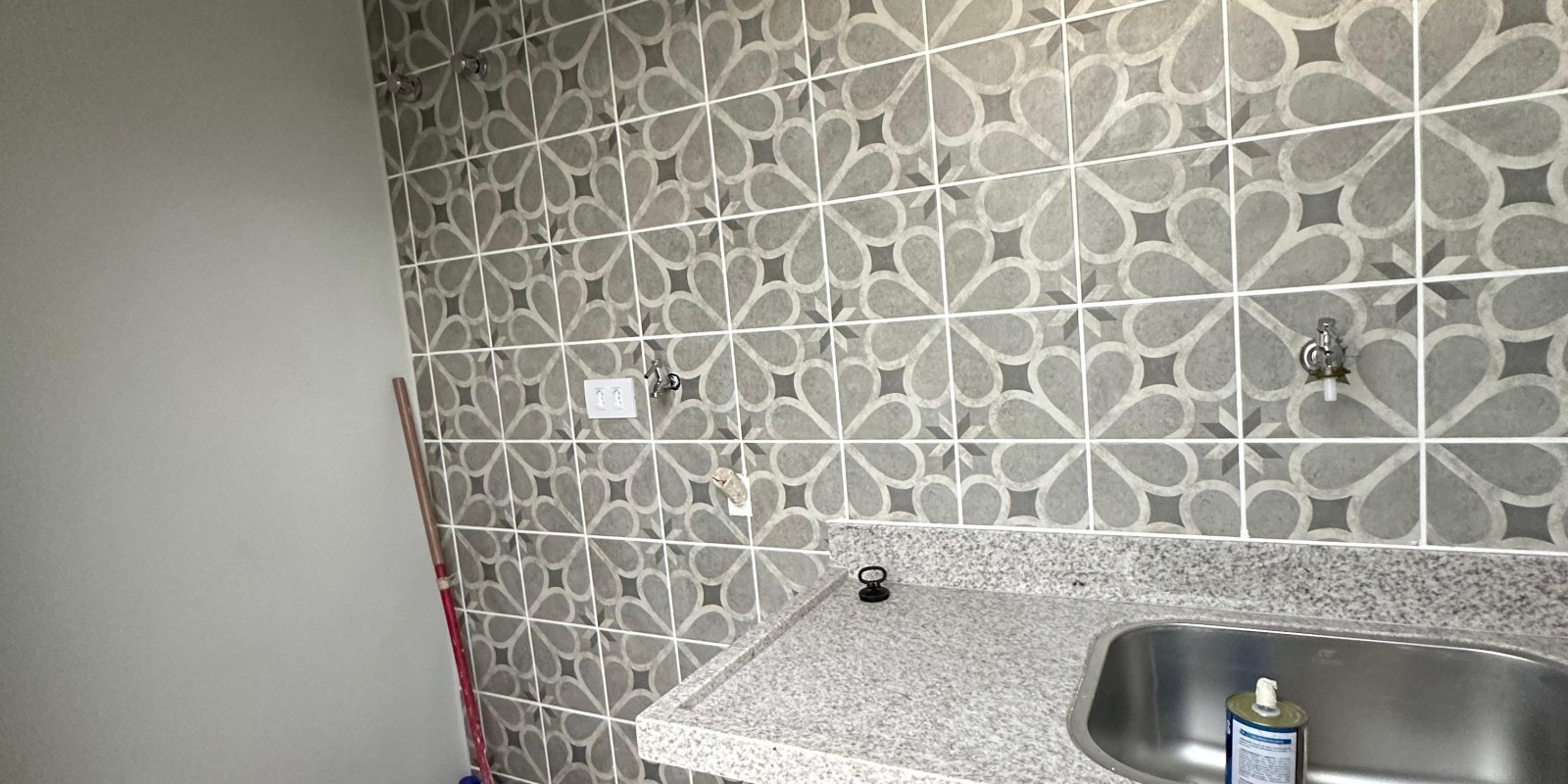 Casa nova a venda no Condomínio Soleil bairro Bongue