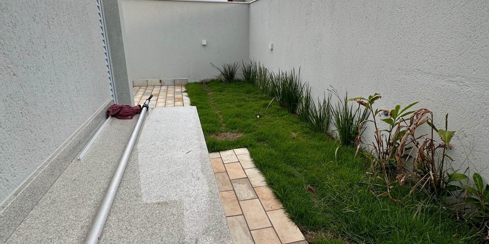 Casa nova a venda no Condomínio Soleil bairro Bongue