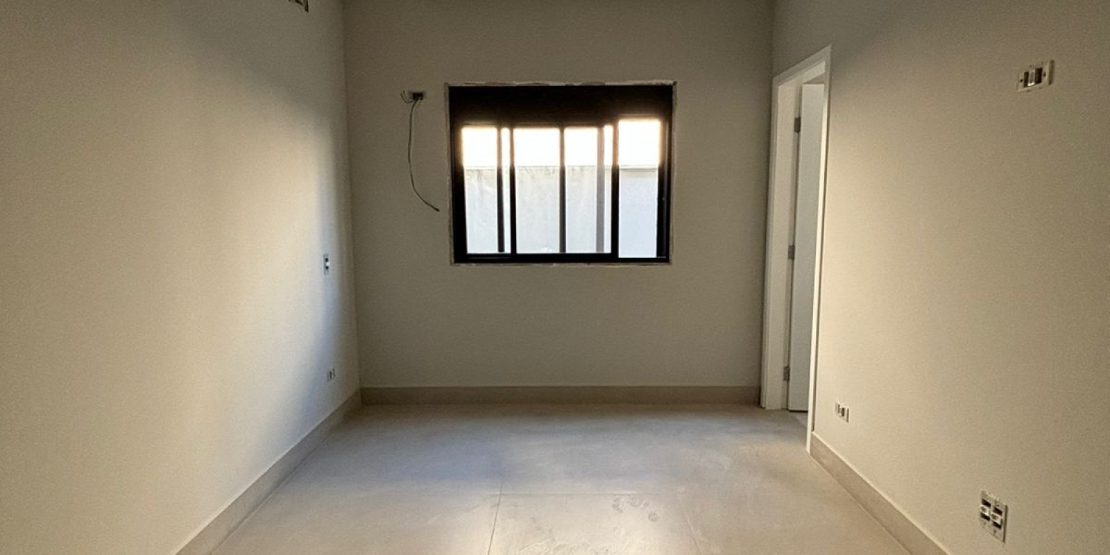 Casa a venda no condomínio Villa D