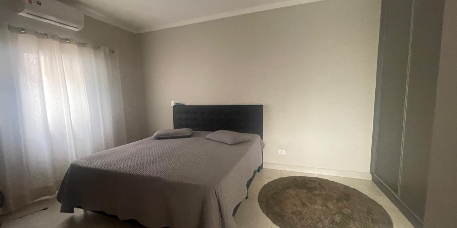 Casa a venda no bairro Água Branca